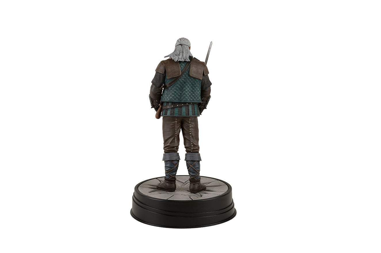 The Witcher 3: Wild Hunt Vesemir Figure